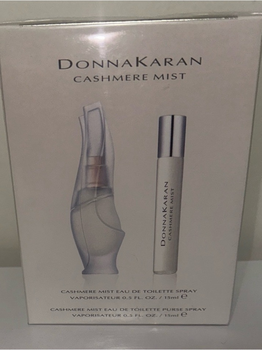 Donna Karan Cashmere Mist Perfume Gift Set – Eau de Toilette & Purse Spray - Picture 2 of 5
